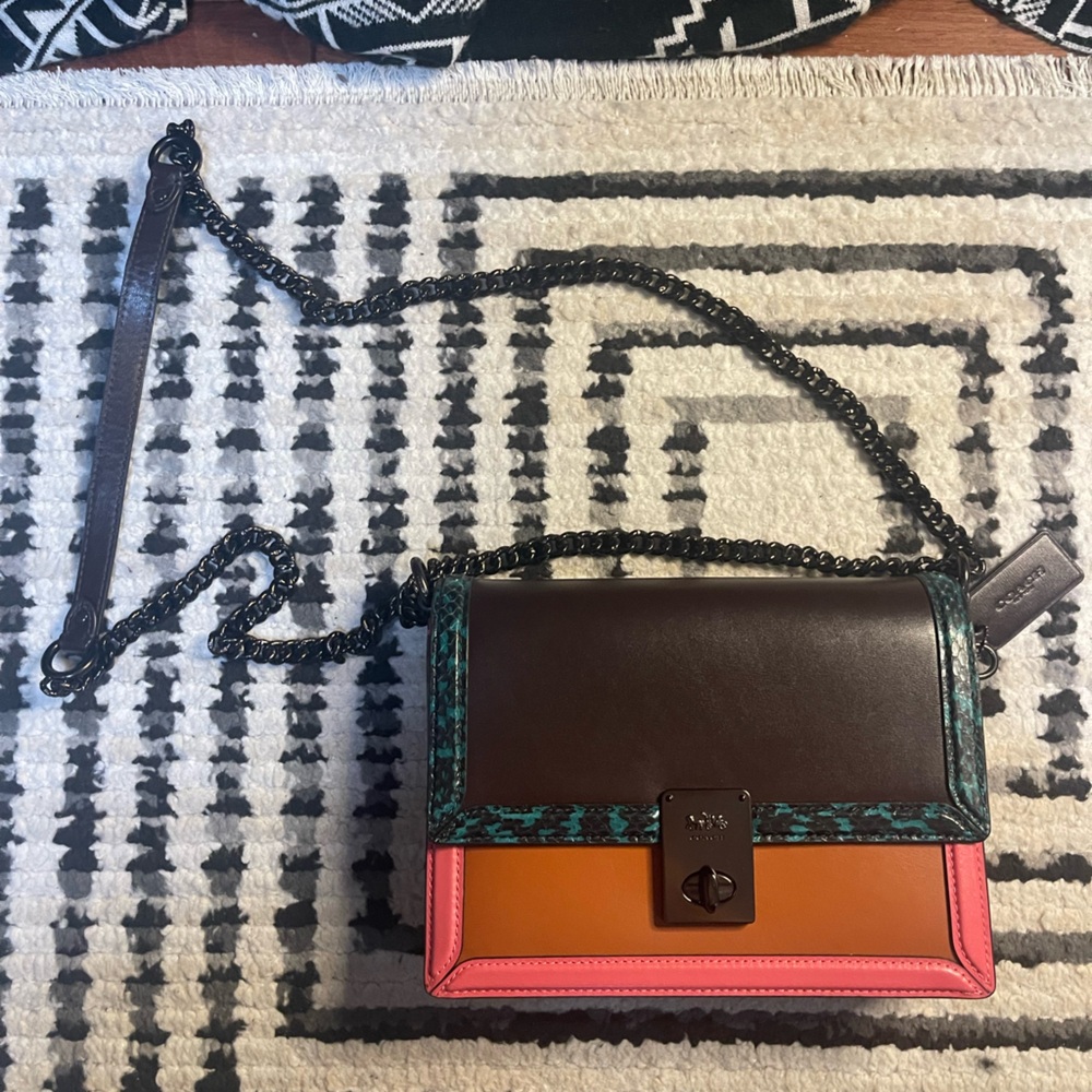 🔥Coach Hutton Colorblock Handbag - Picture 3 of 16
